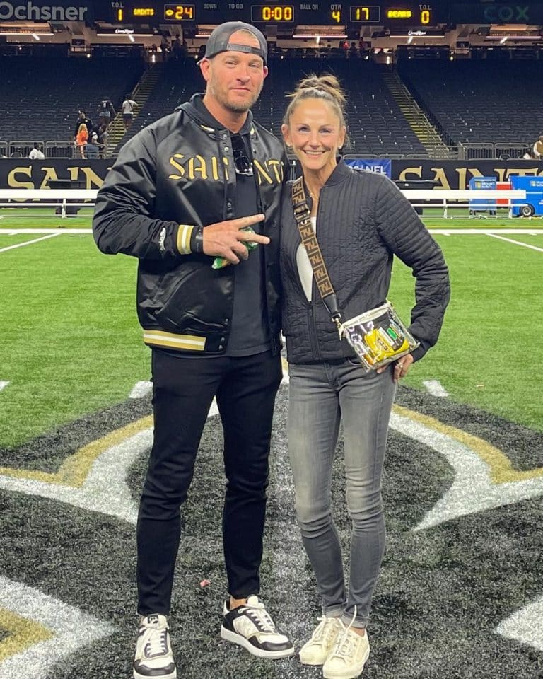 lindy-and-jlo-net-worth-salary-age-real-name-earnings